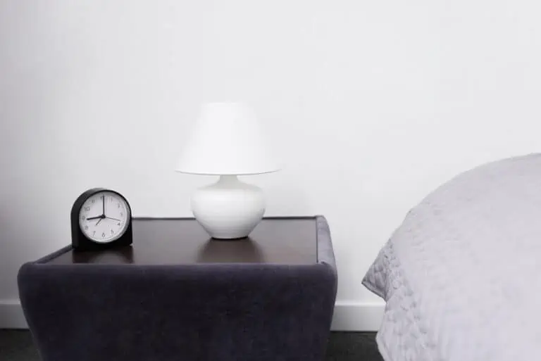 What Size Lamp Should You Get for Your Nightstand?